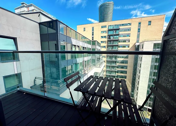 Canary Wharf - Luxury Apartments